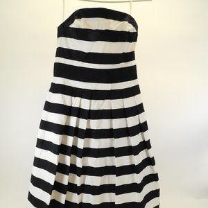 WHBM Strapless Black/White Dress 0 CL3148 0420